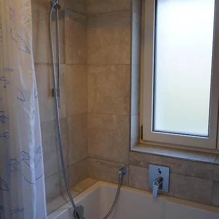 Apartment Aribo *